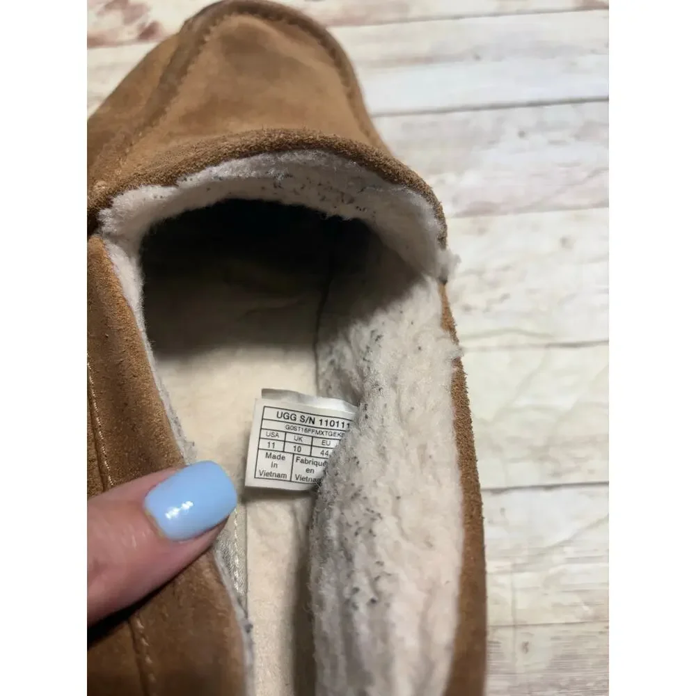 UGG Ascot Suede Slippers Men's Size 11 Sheepskin Slip-On Chestnut Comfy Cozy